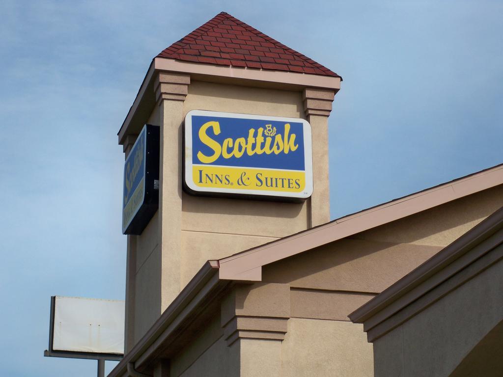 Scottish Inn And Suites Beaumont Exterior foto